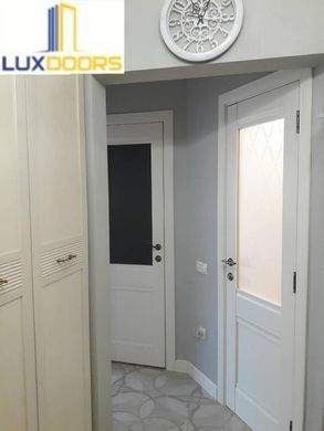 Купить Двери LUXDOORS Рим VINIL белый стекло
Двери LUXDOORS Рим VINIL белый стекло LD. Рим VINIL.скло фото