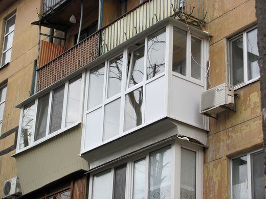 Купити Балкон пластиковий французький WR, 0,8*3*0,8
Балкон пластиковий французький WR400, 2 створки, склопакет 1-но камерний Балкон Ф - 0,8*3*0,8. WR фото