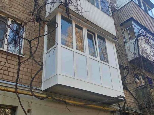 Купити Балкон пластиковий французький WR, 0,8*3*0,8
Балкон пластиковий французький WR400, 2 створки, склопакет 1-но камерний Балкон Ф - 0,8*3*0,8. WR фото